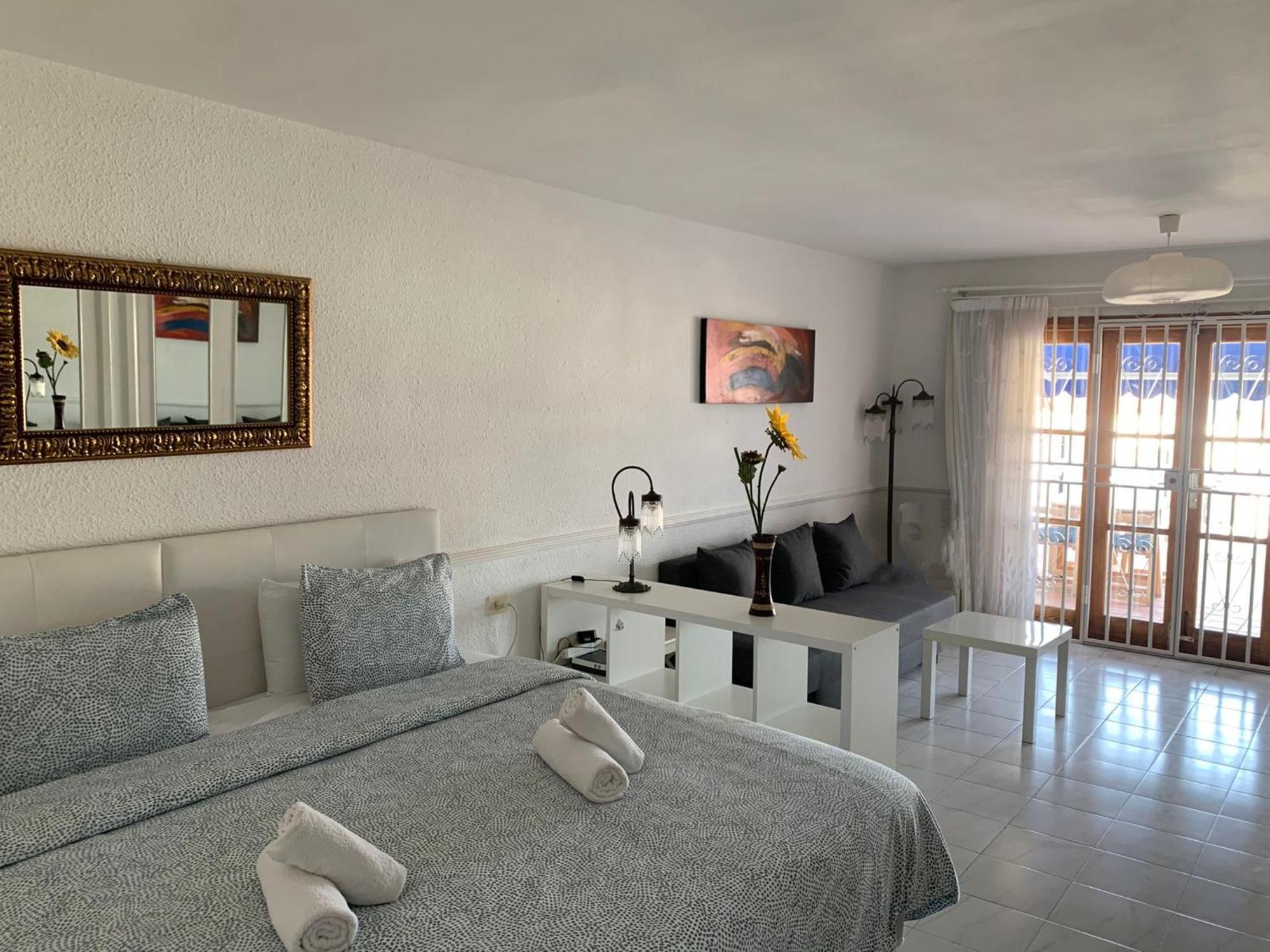 Porto Royale Apartment Los Cristianos  Exterior photo