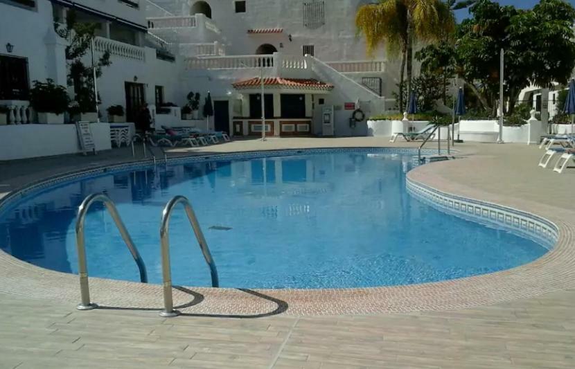 Porto Royale Apartment Los Cristianos  Exterior photo