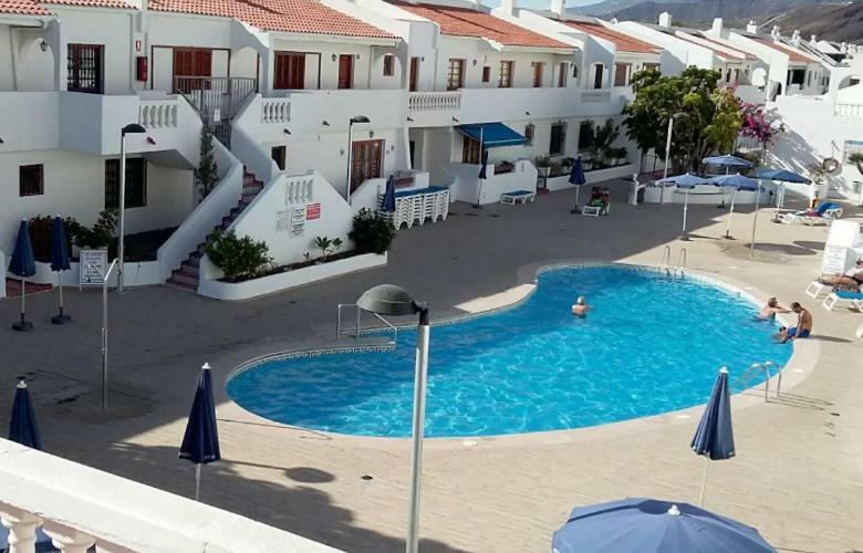 Porto Royale Apartment Los Cristianos  Exterior photo